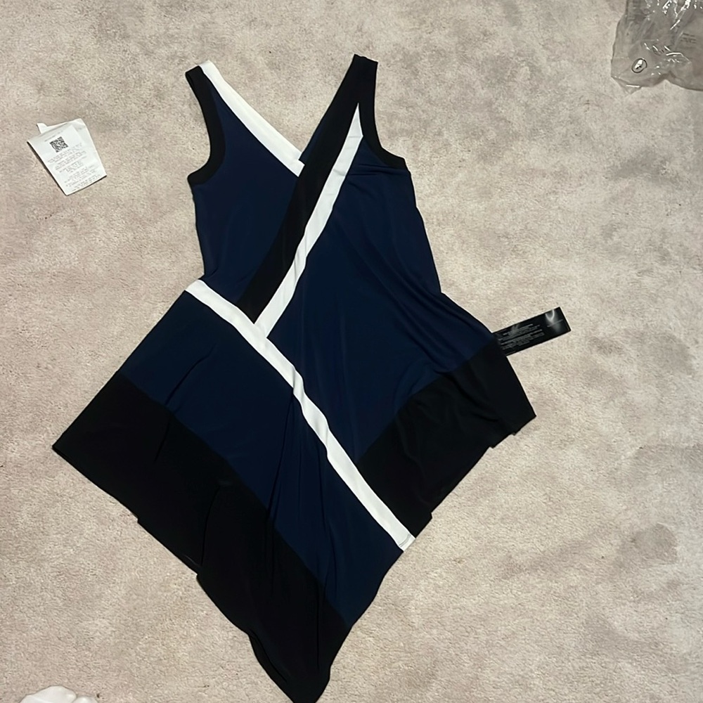 NWT size xs BCBGMaxAzria high low dress